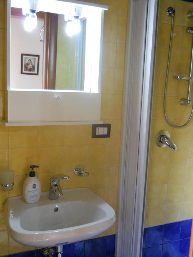 Bed and Breakfast Antico Palazzo à Giardini-Naxos Extérieur photo
