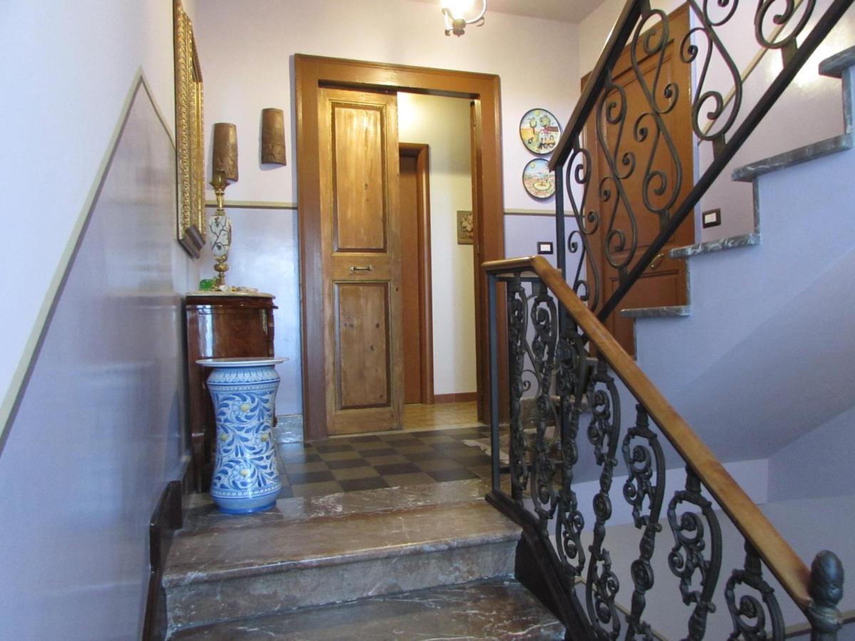 Bed and Breakfast Antico Palazzo à Giardini-Naxos Extérieur photo